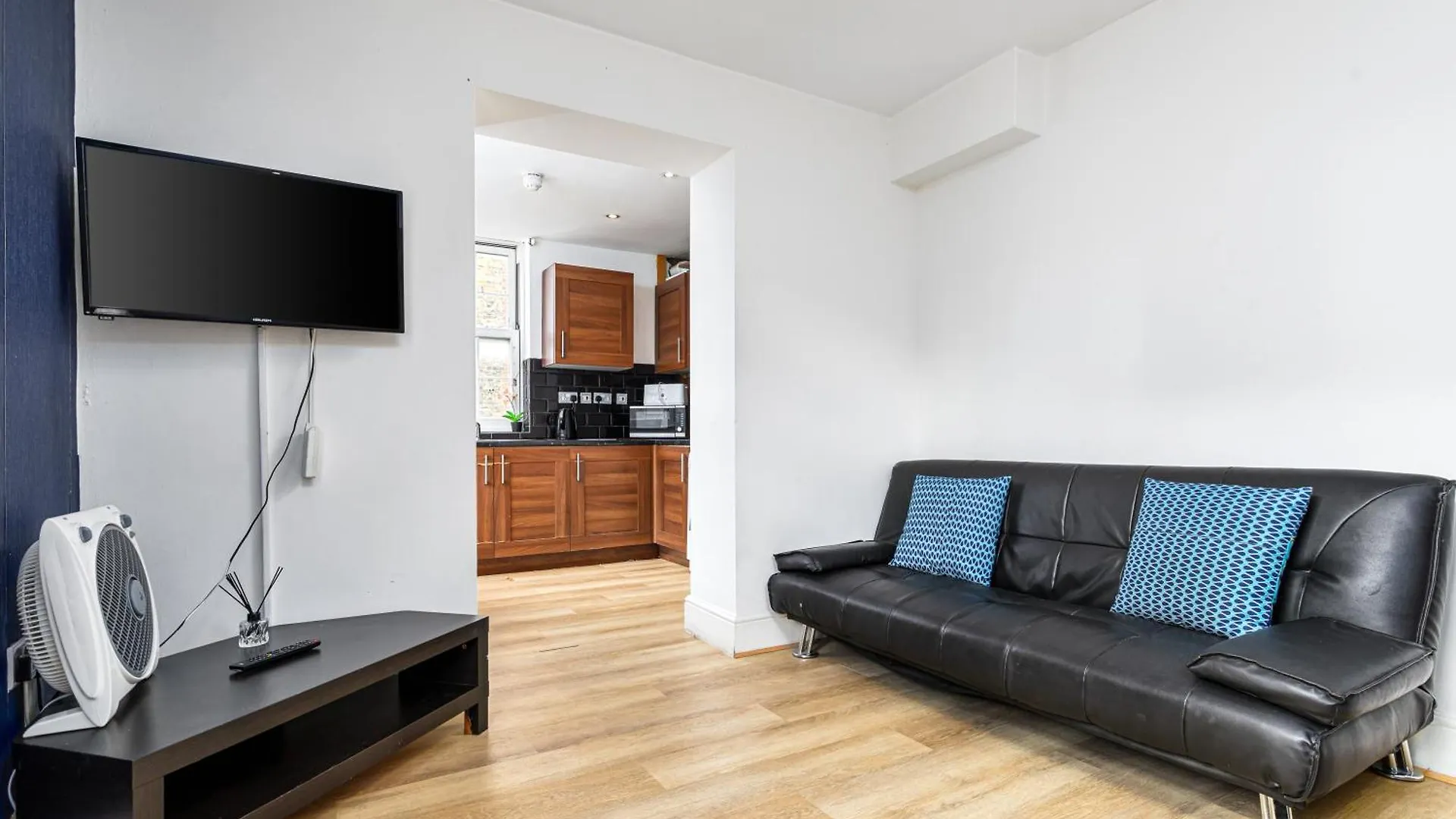 Aldgate Flats Apartment London United Kingdom