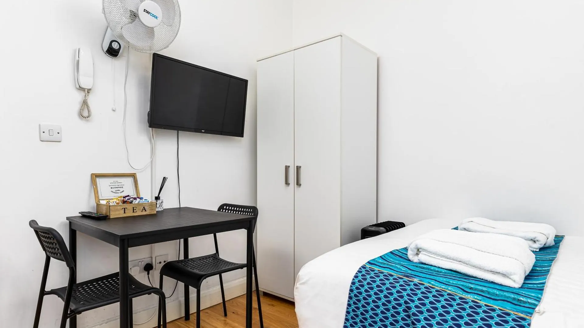 Aldgate Flats Apartment London United Kingdom
